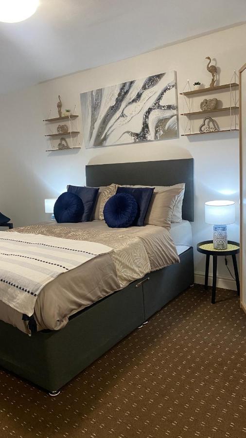 Apartment Bv Homely Fourteen At Deighton *